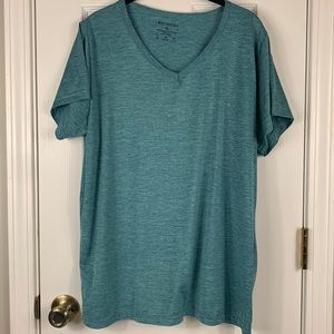 Real Essentials teal short sleeved tee shirt size XL.